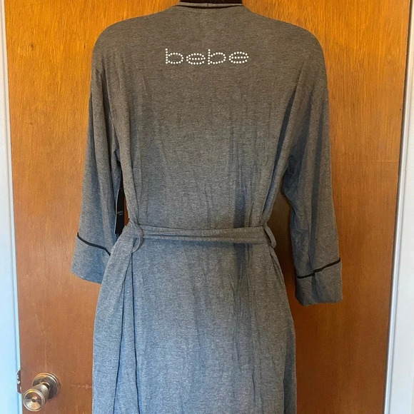 🆕 Bebe Grey Robe with Black Line Accent - Picture 8 of 16